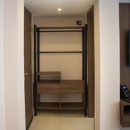 Edificio Casa Tabor Bed and Breakfast Barranquilla  Eksteriør billede