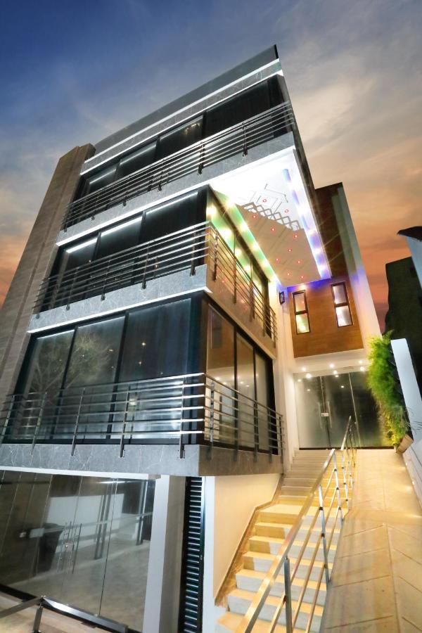 Edificio Casa Tabor Bed and Breakfast Barranquilla  Eksteriør billede