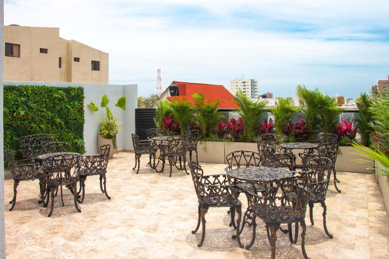 Edificio Casa Tabor Bed and Breakfast Barranquilla  Eksteriør billede