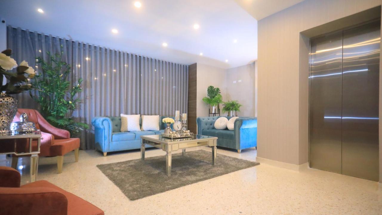Edificio Casa Tabor Bed and Breakfast Barranquilla  Eksteriør billede